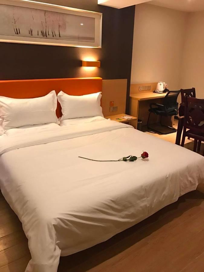 Отель 7 Days Premium Chongqing Jiangbei International Airport Branch Экстерьер фото